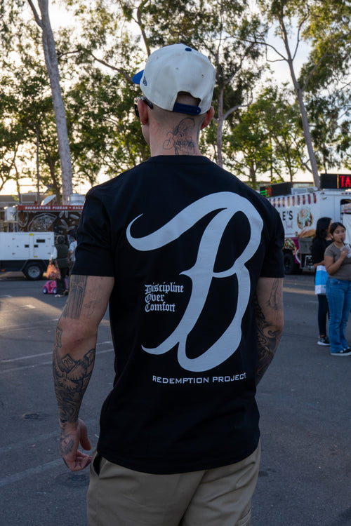 Discipline Over Comfort Tee | Black